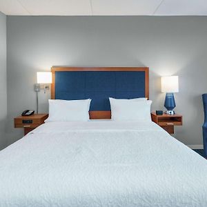 King Room Mobility Access or Non-Smoking